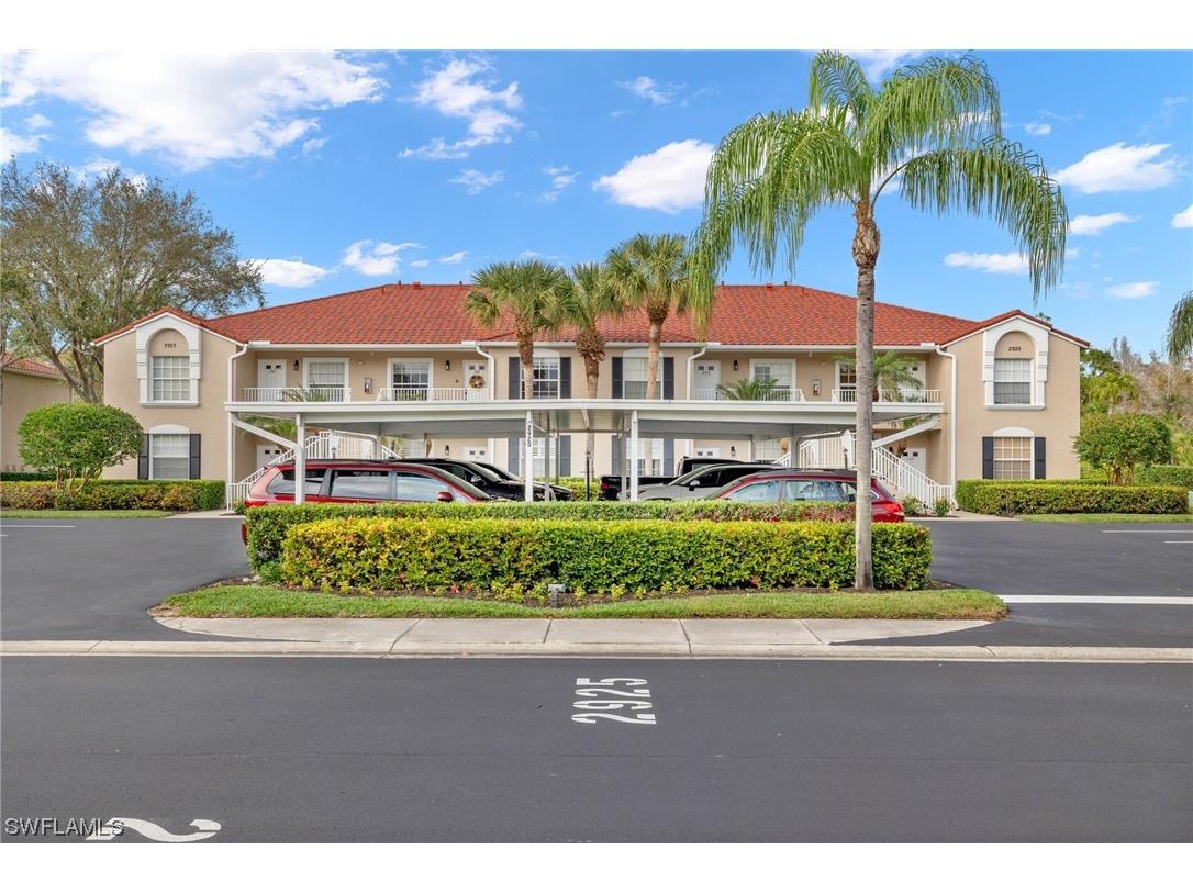 2925 Cypress Trace Circle #202 Naples FL 34119 224006776 image1