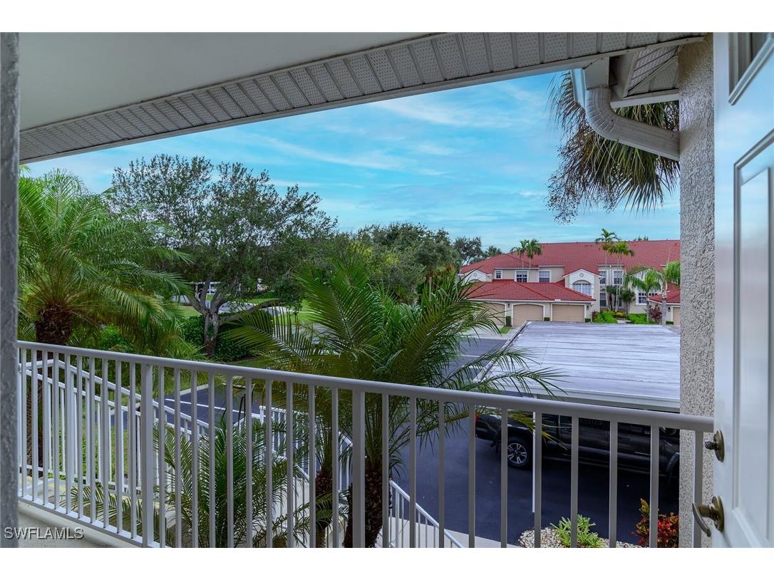 2925 Cypress Trace Circle #203 Naples FL 34119 225079005 image27