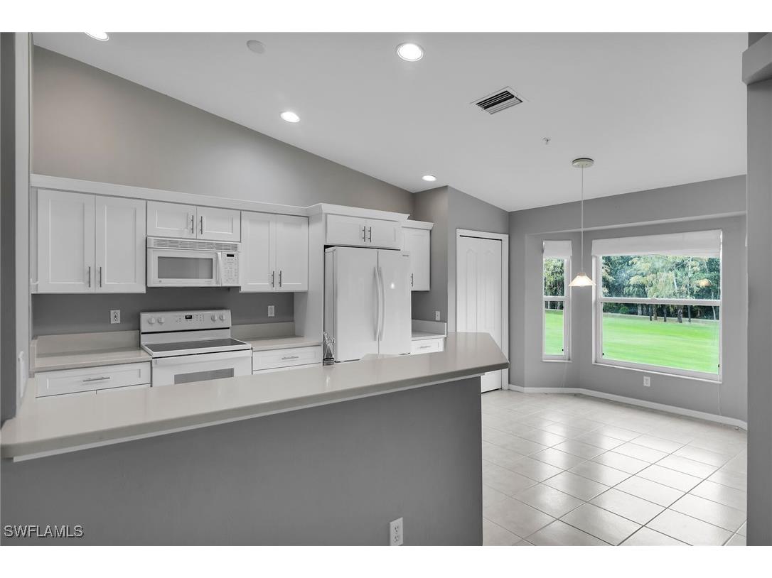 2925 Cypress Trace Circle #203 Naples FL 34119 225079005 image4