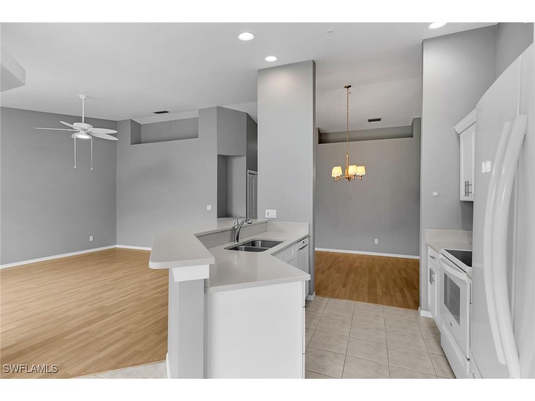 2925 Cypress Trace Circle #203 Naples FL 34119 225079005 image9