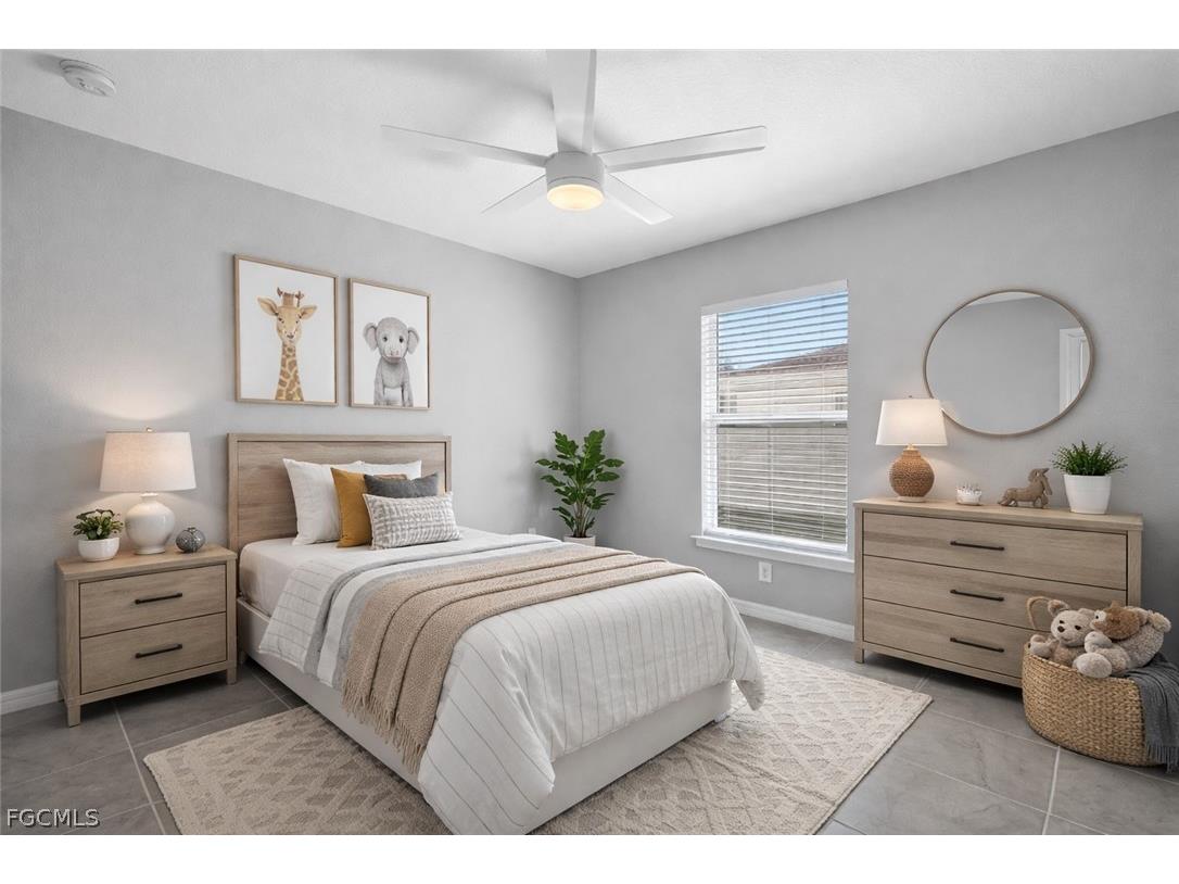 2925 NE 4th Place Cape Coral FL 33909 2026008257 image21