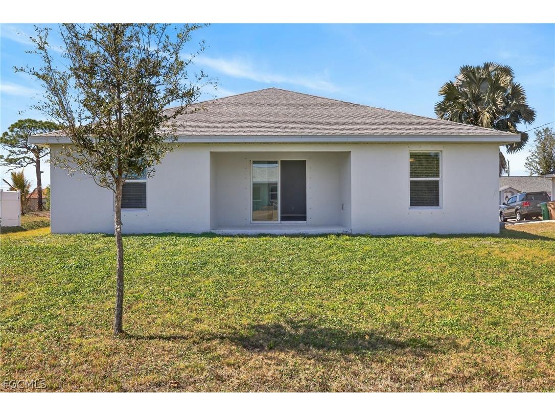 2925 NE 4th Place Cape Coral FL 33909 2026008257 image30