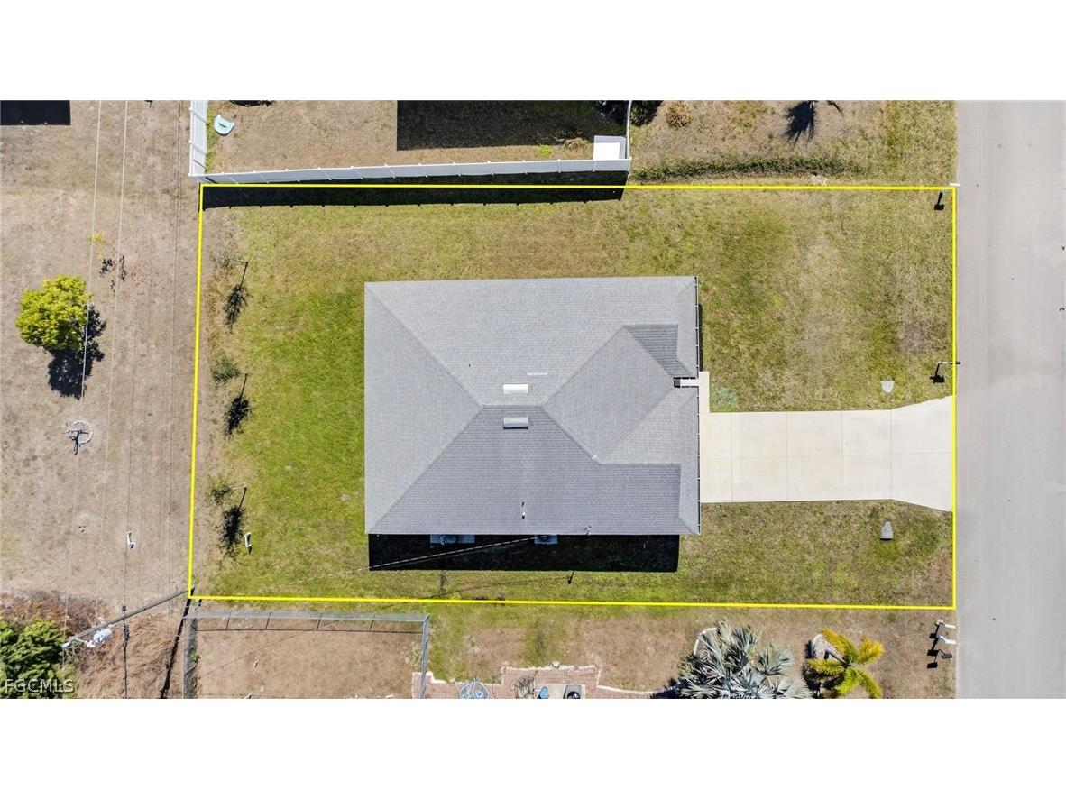 2925 NE 4th Place Cape Coral FL 33909 2026008257 image31