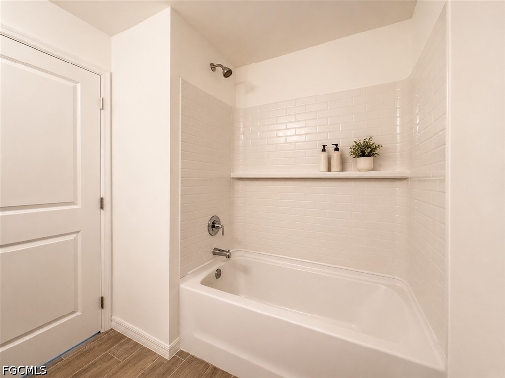 2925 NE 6th Avenue Cape Coral FL 33909 2026023209 image23