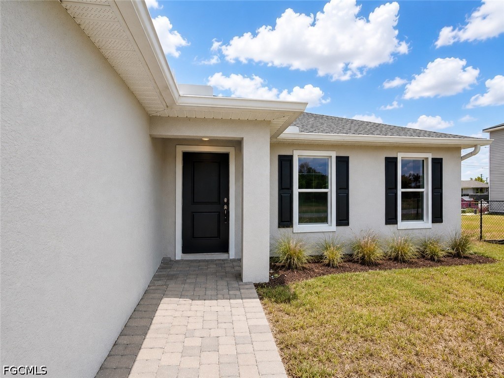 2925 NE 6th Avenue Cape Coral FL 33909 2026023209 image3