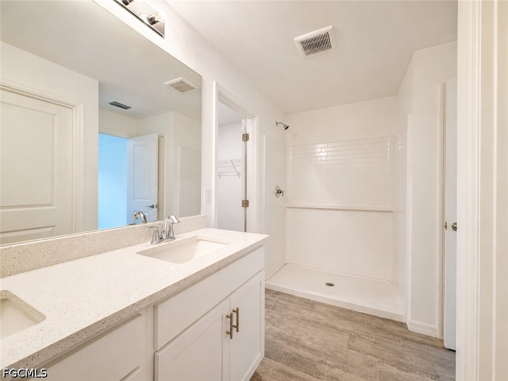 2925 NE 6th Avenue Cape Coral FL 33909 2026023209 image36