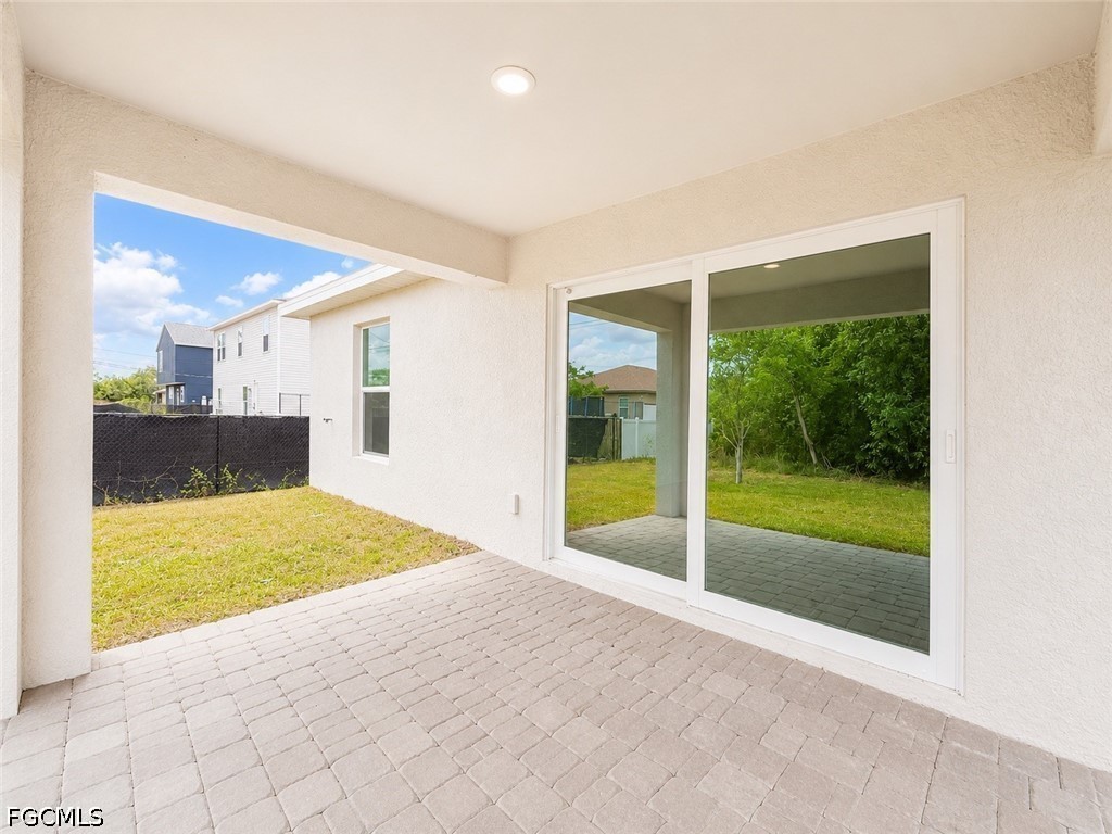 2925 NE 6th Avenue Cape Coral FL 33909 2026023209 image38