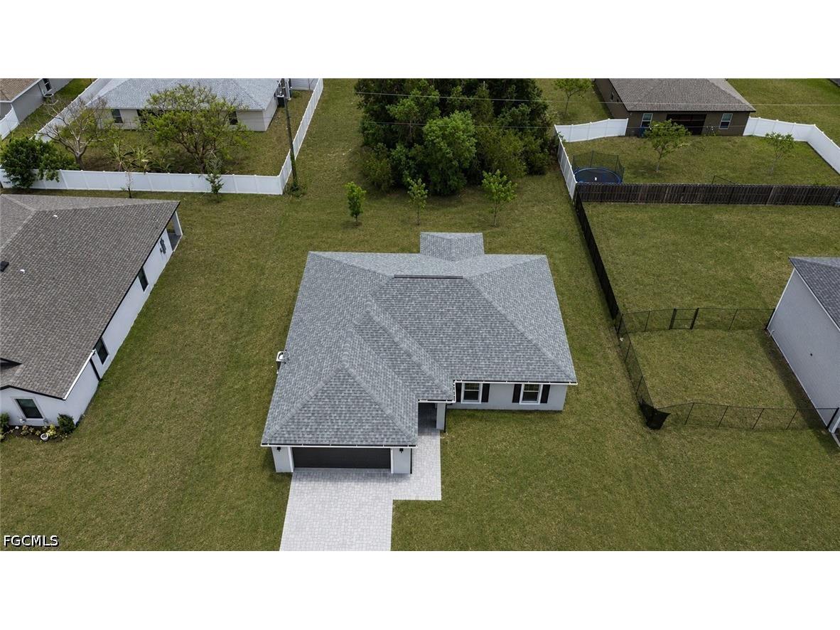 2925 NE 6th Avenue Cape Coral FL 33909 2026023209 image43