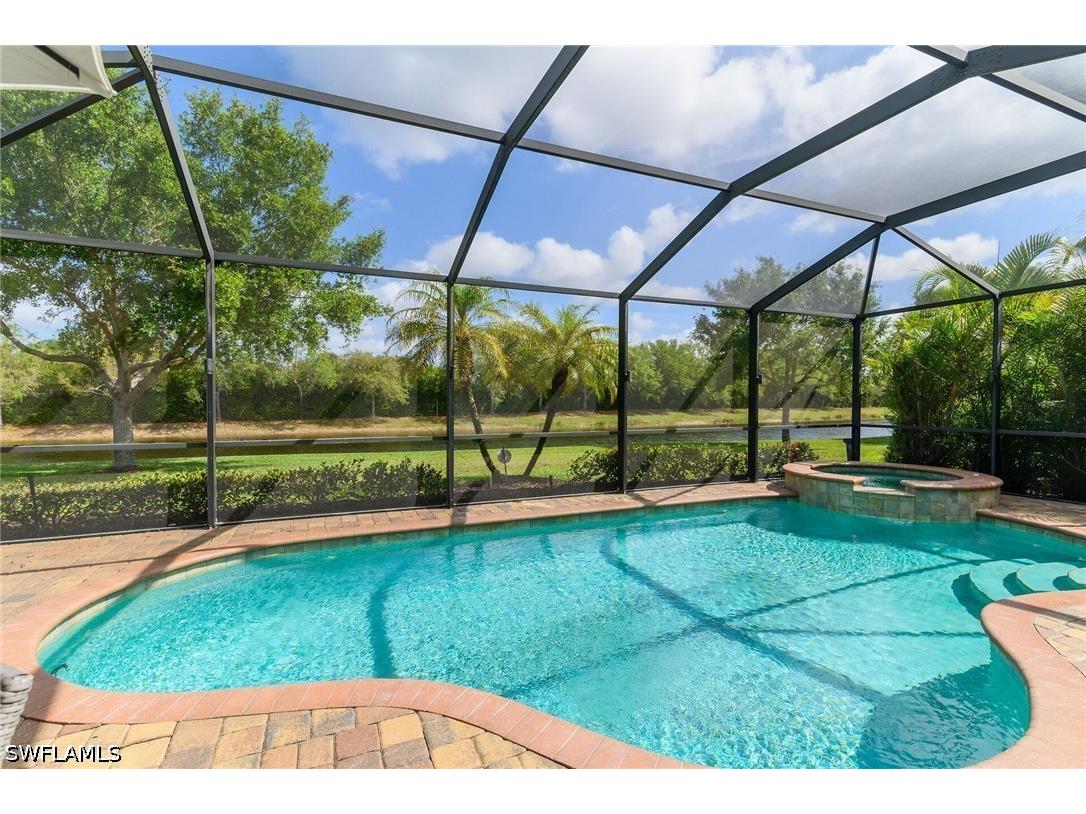 2926 Aviamar Circle Naples FL 34114 226013303 image6