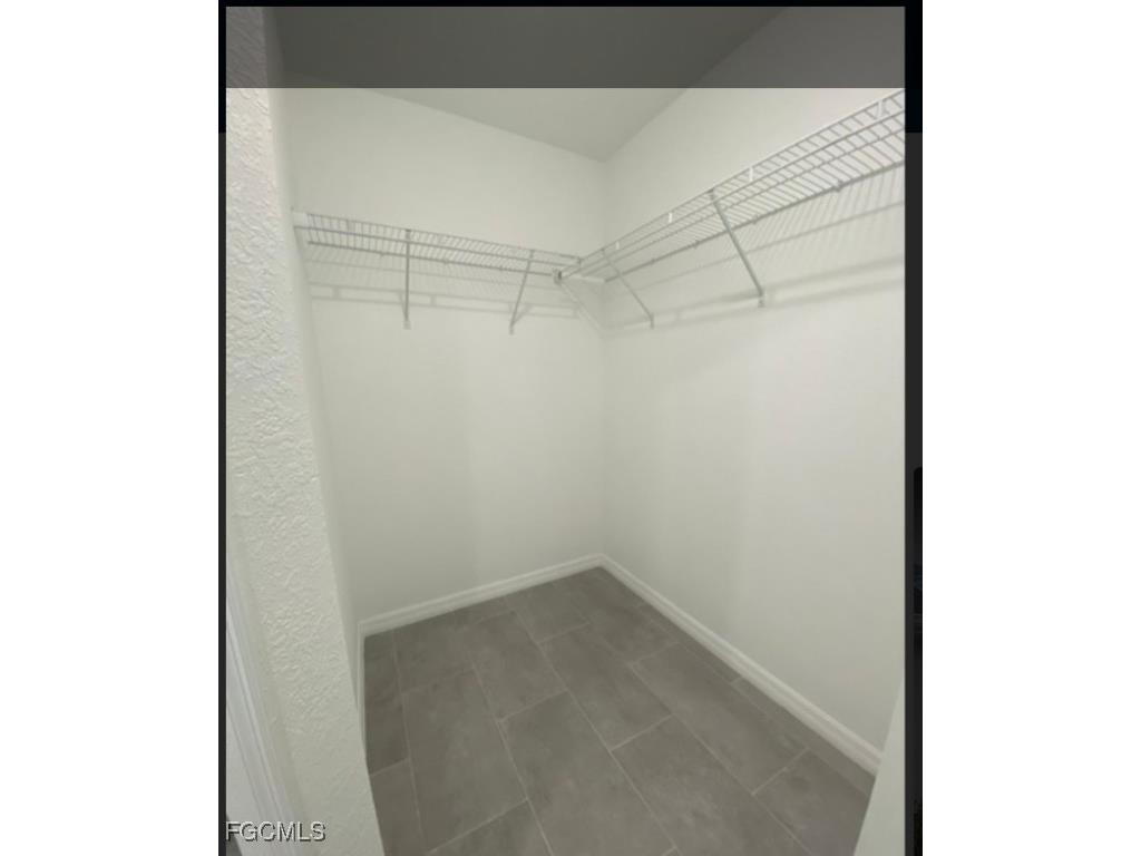 2926 Diplomat Parkway W Cape Coral FL 33993 2025025106 image8