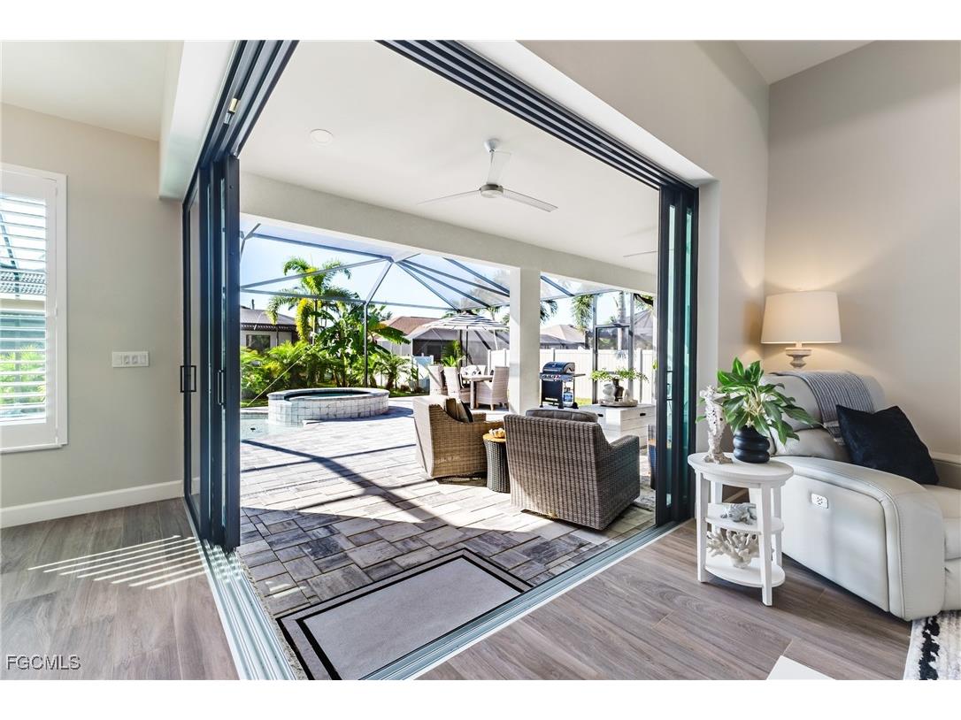 2926 Miracle Parkway Cape Coral FL 33914 2025021069 image13
