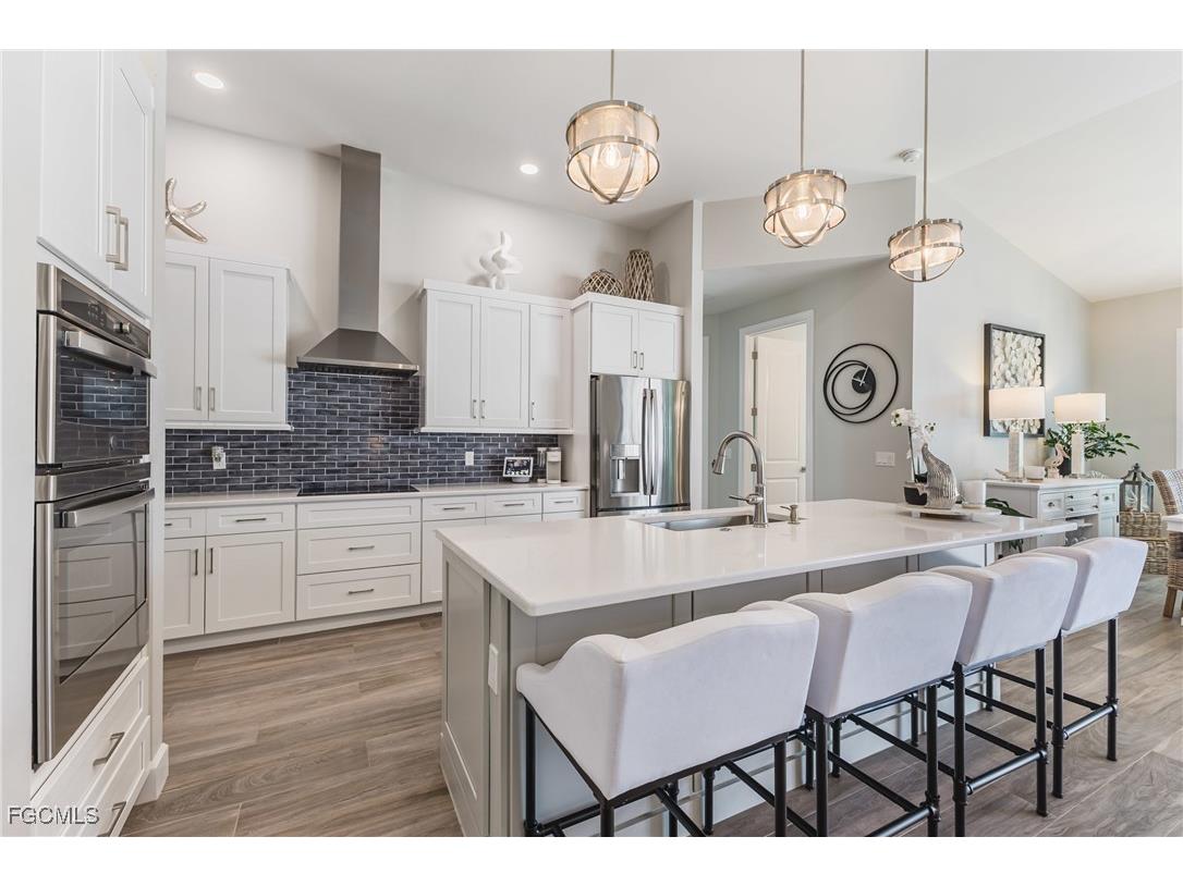 2926 Miracle Parkway Cape Coral FL 33914 2025021069 image16