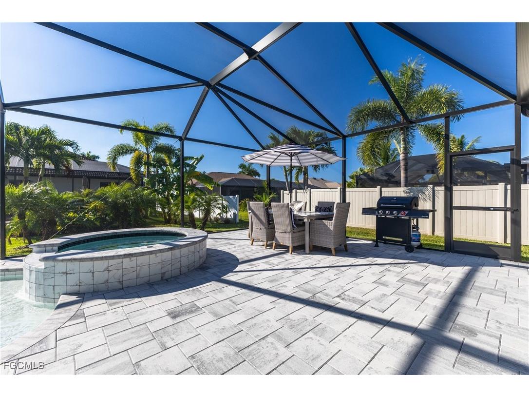 2926 Miracle Parkway Cape Coral FL 33914 2025021069 image30