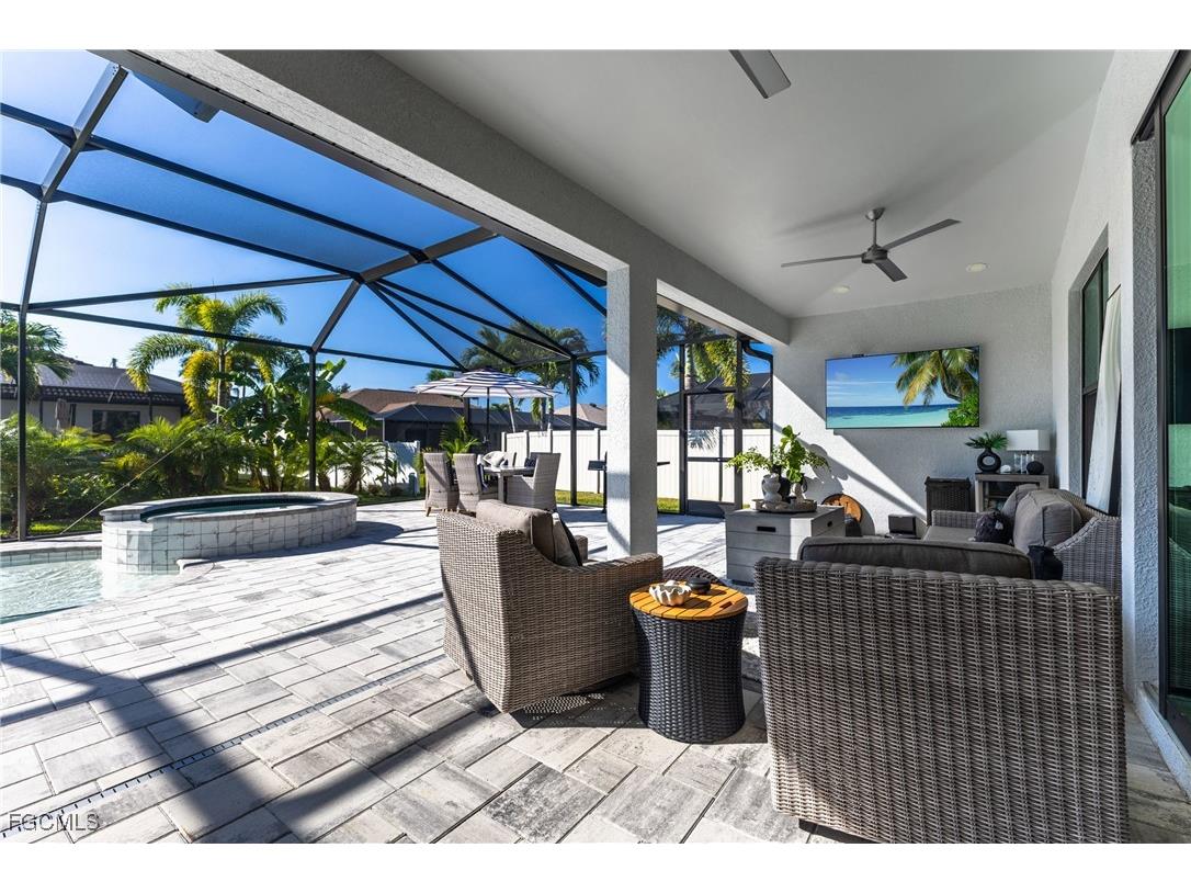 2926 Miracle Parkway Cape Coral FL 33914 2025021069 image31