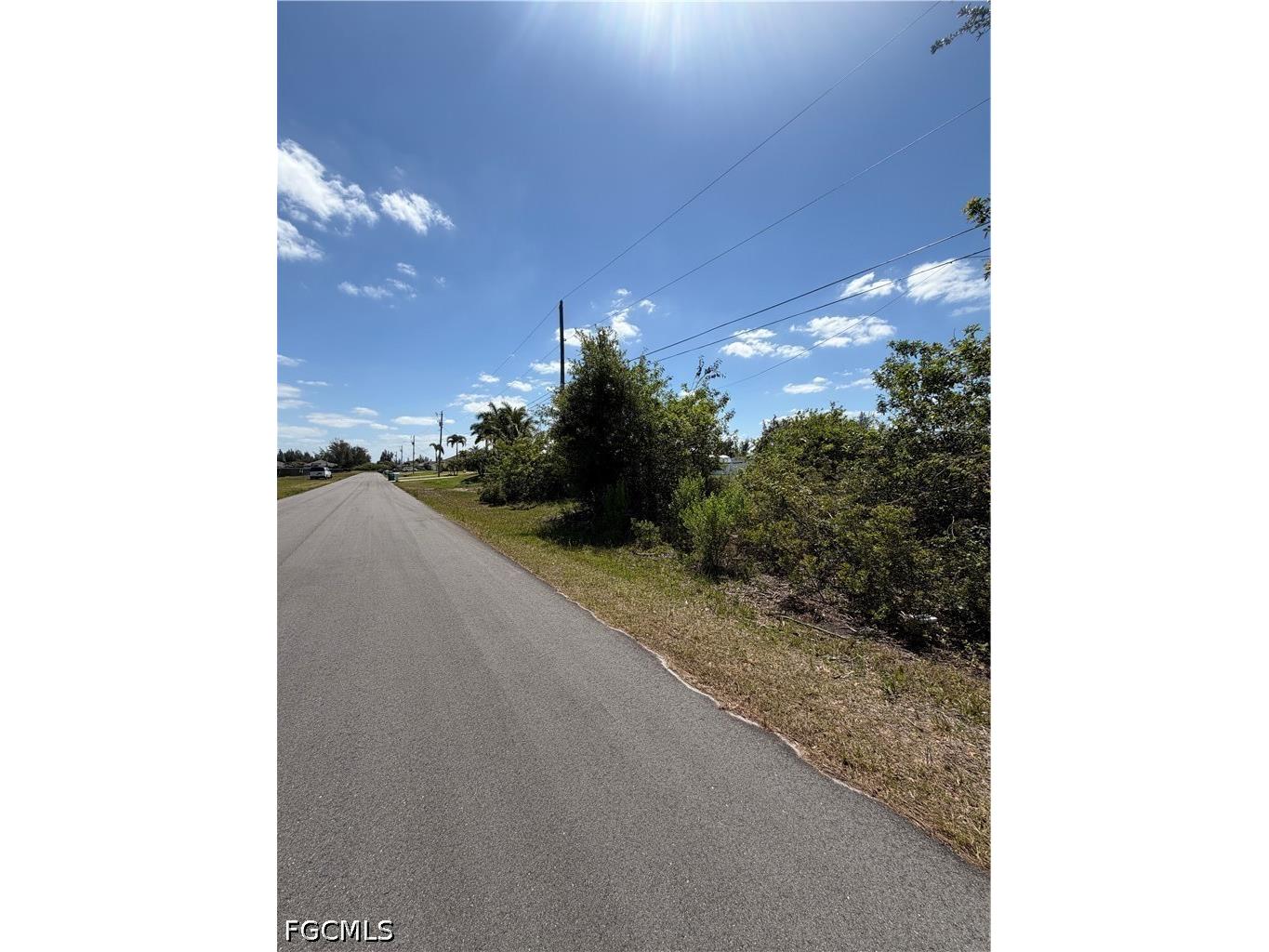2926 NW 11th Terrace Cape Coral FL 33993 2026017336 image3