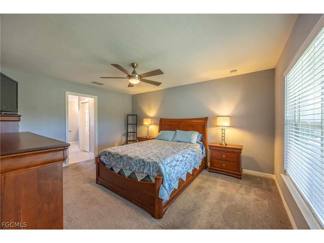 2926 NW 25th Street Cape Coral FL 33993 2026009581 image9