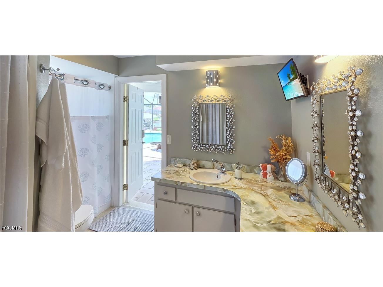 2926 SE 11th Place Cape Coral FL 33904 2026021617 image35