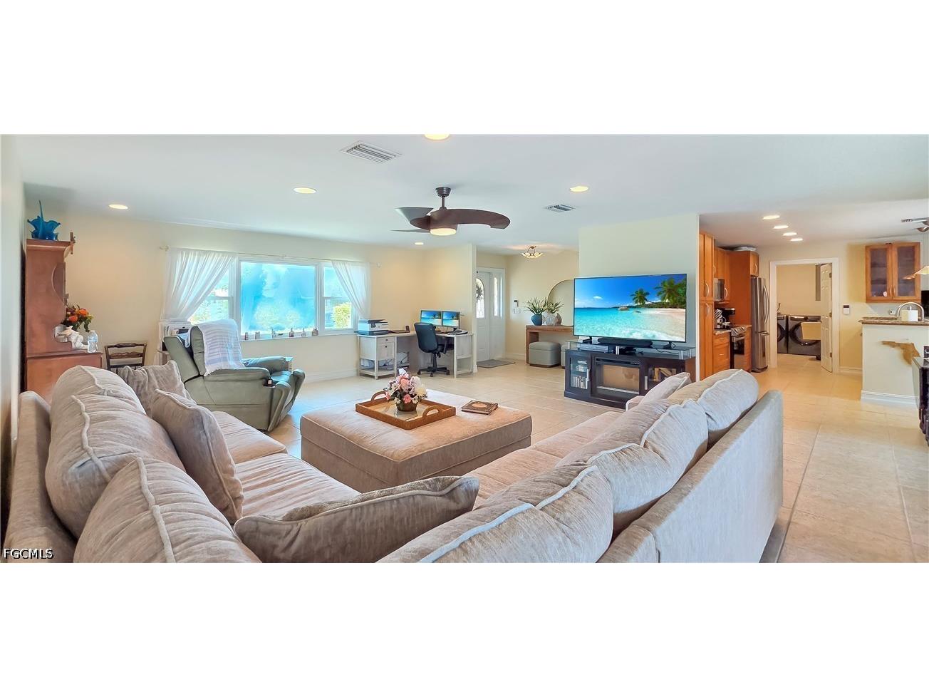 2926 SE 11th Place Cape Coral FL 33904 2026021617 image4