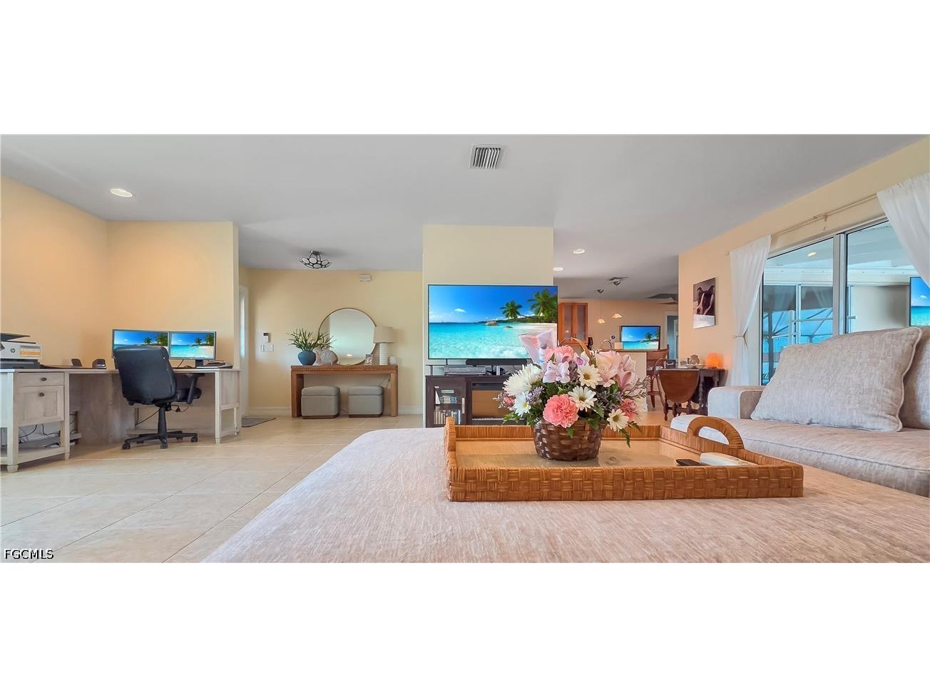 2926 SE 11th Place Cape Coral FL 33904 2026021617 image8