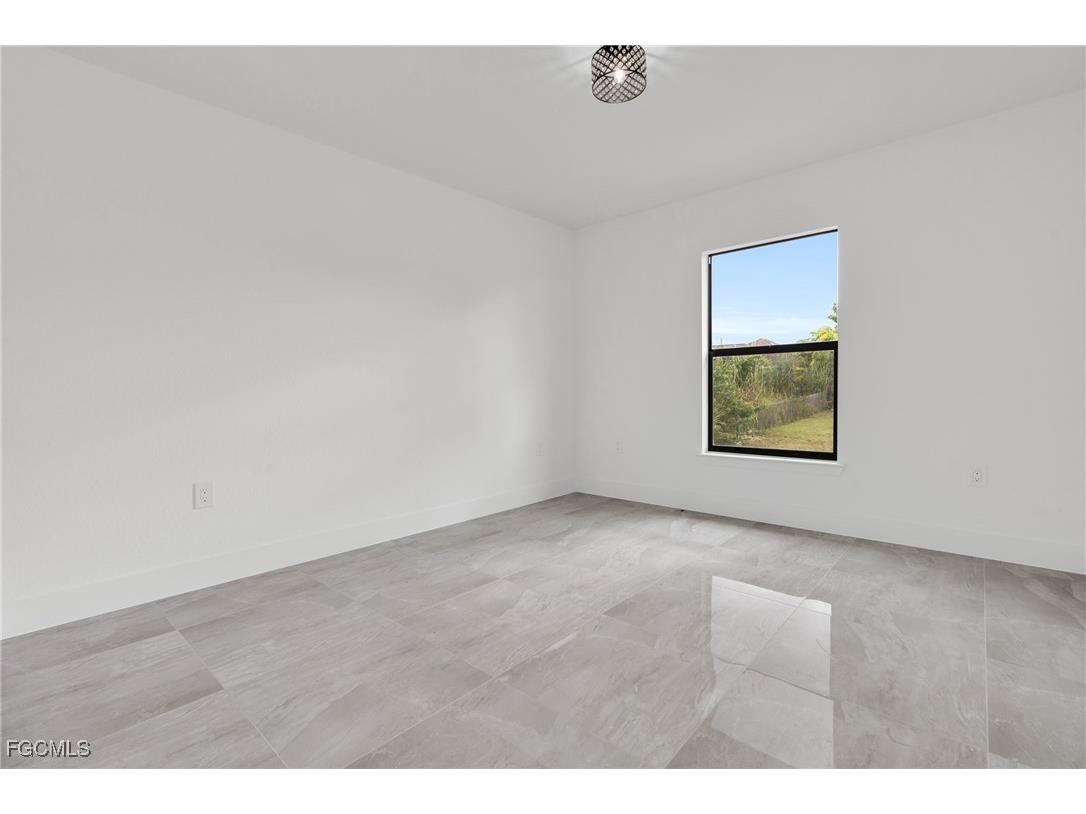 2927 8th Street SW Lehigh Acres FL 33976 2025015401 image9