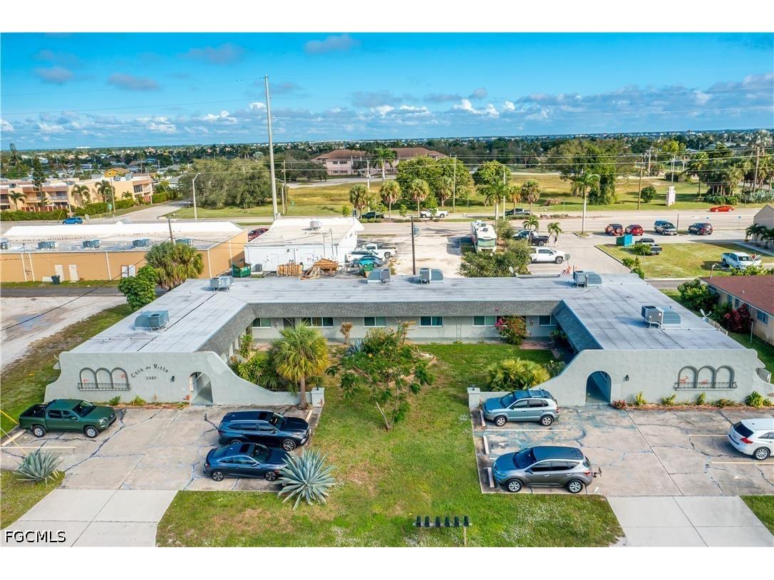 2927 SE 15th Place #4 Cape Coral FL 33904 2026024668 image1