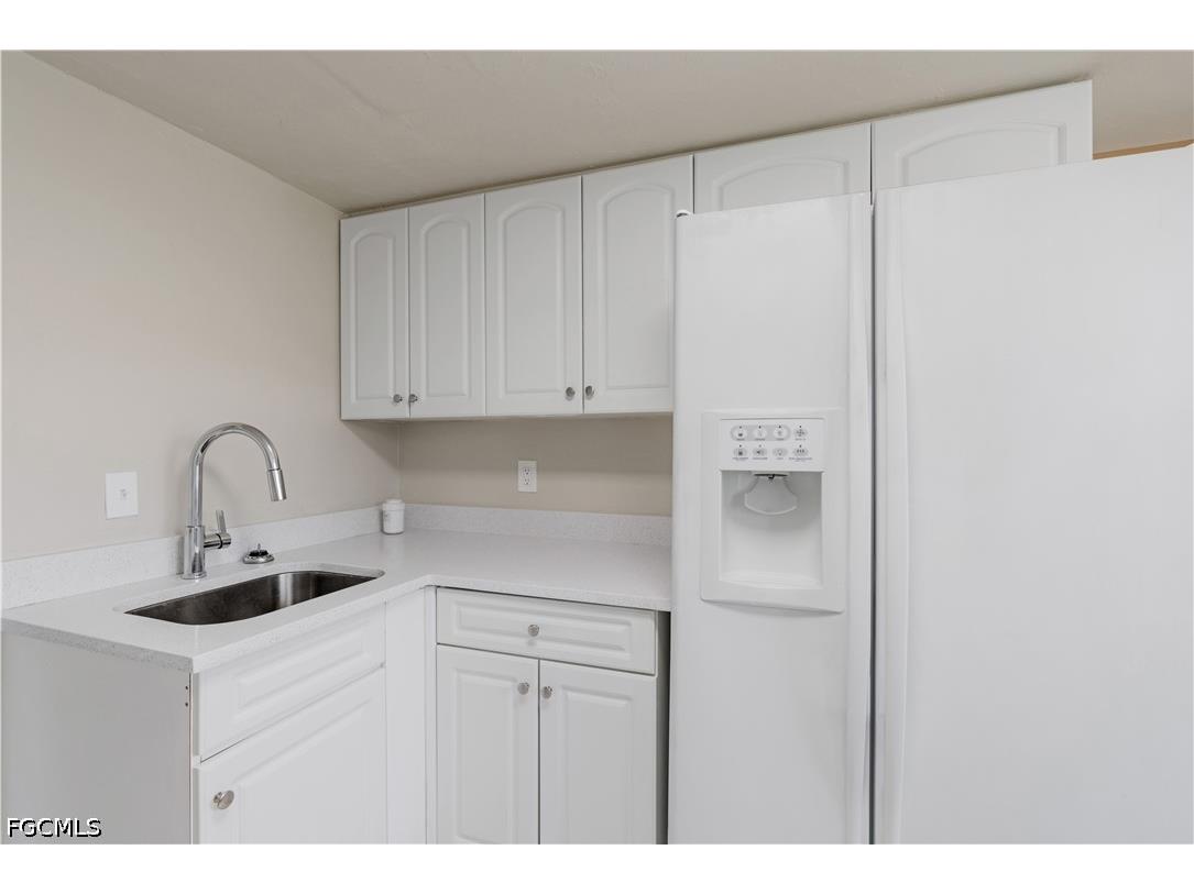 2927 SE 15th Place #4 Cape Coral FL 33904 2026024668 image13