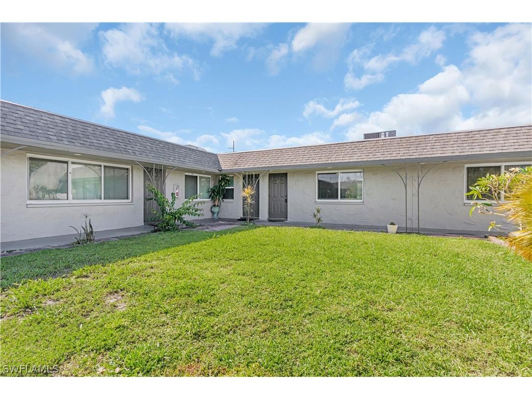 2927 SE 15th Place #4 Cape Coral FL 33904 224034378 image1
