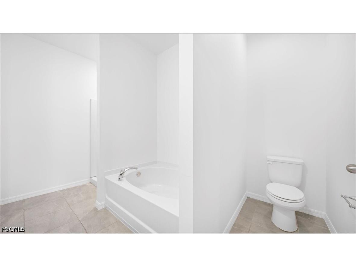 2928 NW 27th Street Cape Coral FL 33993 2026023408 image18