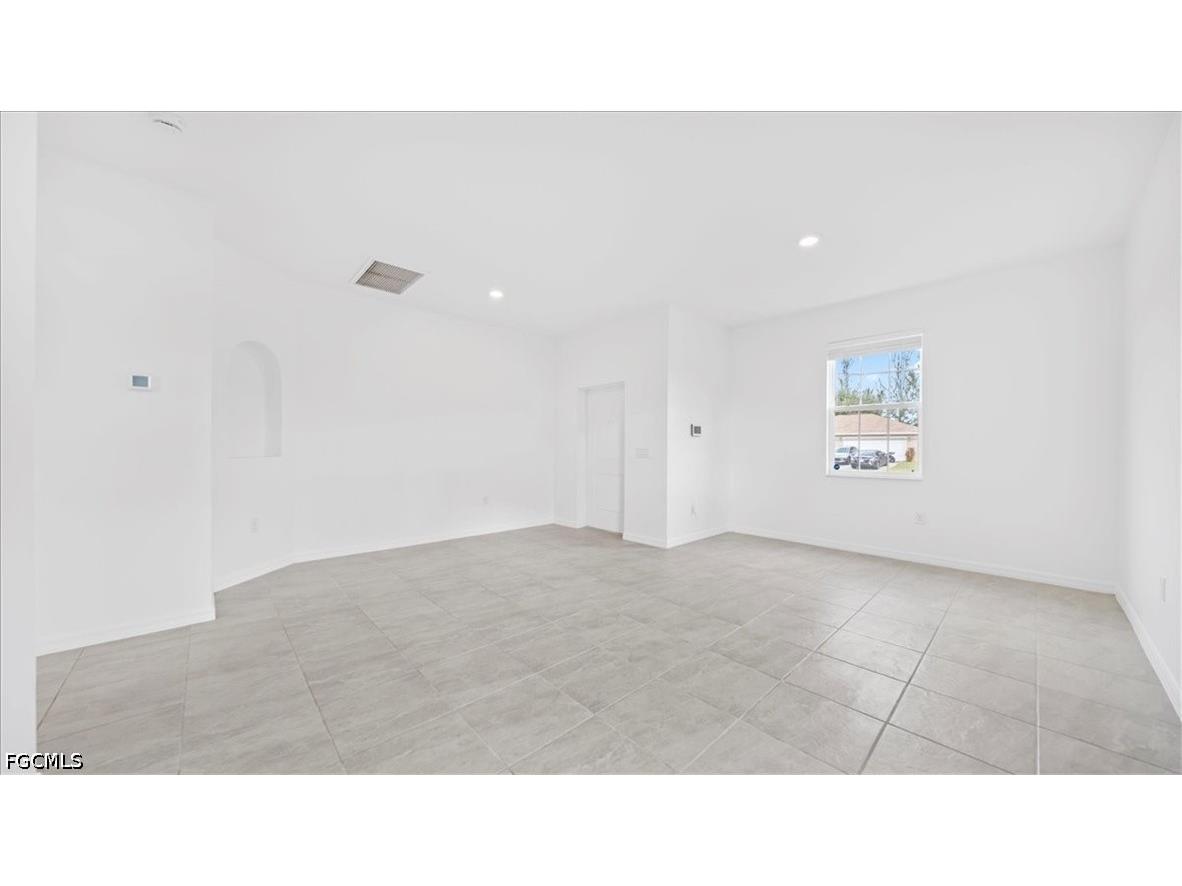 2928 NW 27th Street Cape Coral FL 33993 2026023408 image7
