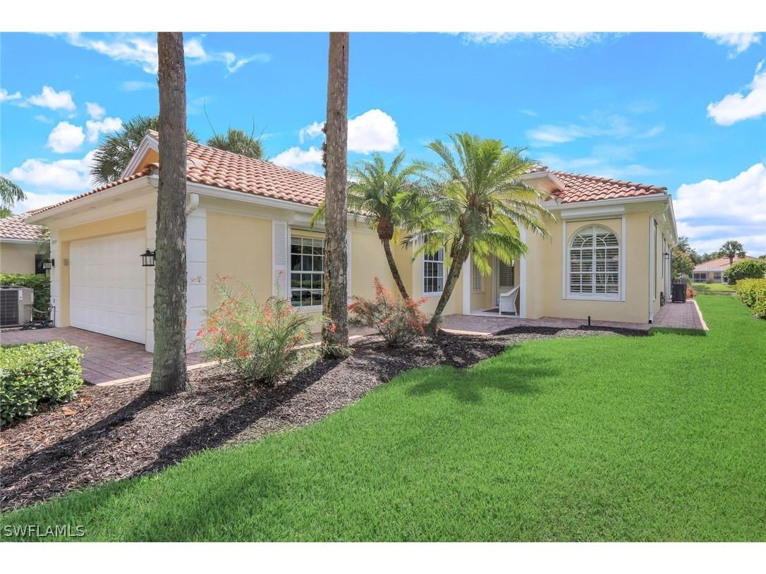 2929 Gilford Way Naples FL 34119 224049765 image1