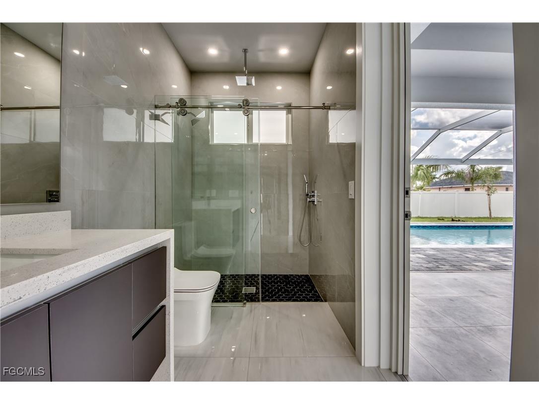 2929 SW 6th Place Cape Coral FL 33914 2025003018 image30