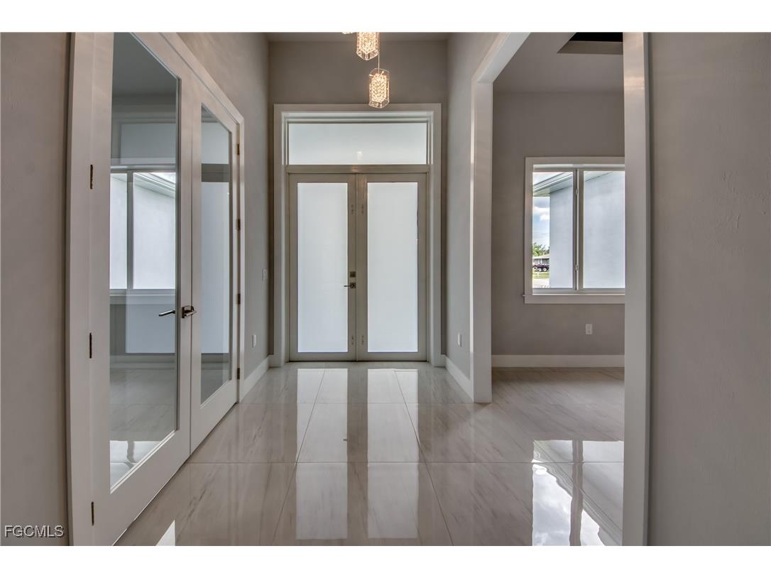 2929 SW 6th Place Cape Coral FL 33914 2025003018 image5