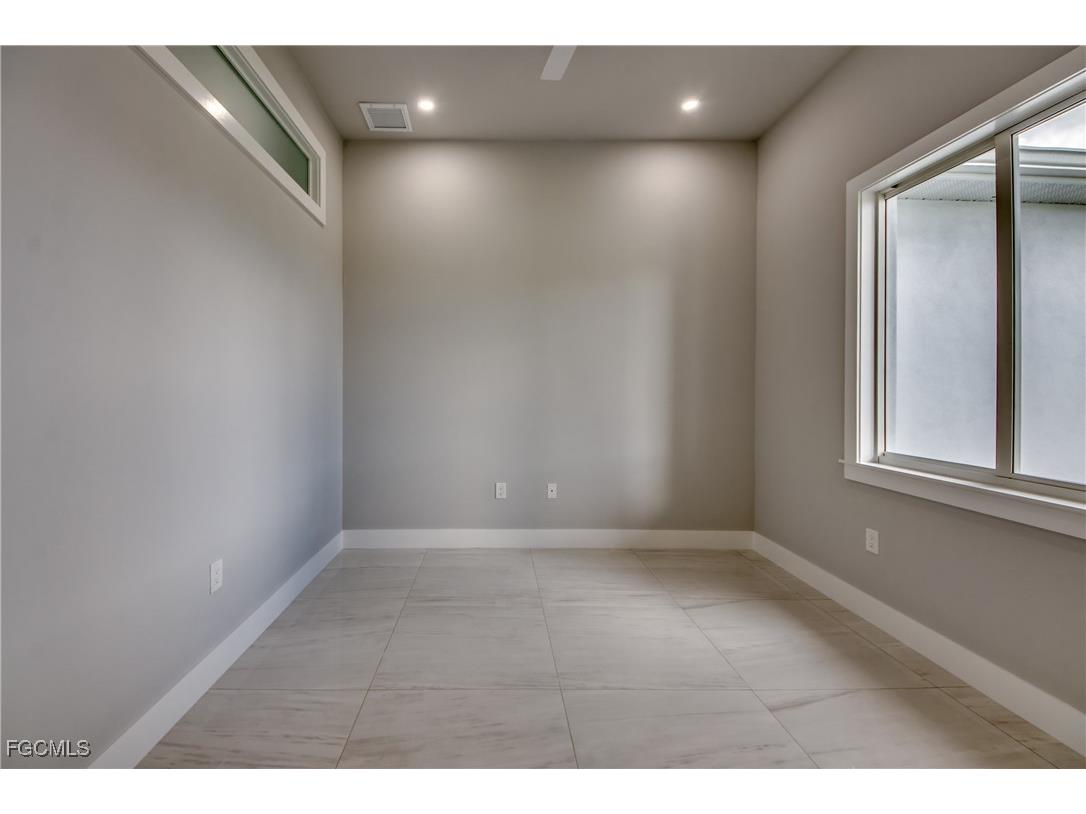 2929 SW 6th Place Cape Coral FL 33914 2025003018 image6