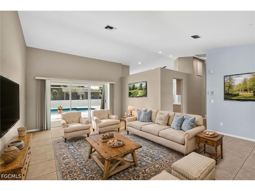 2929 SW 8th Court Cape Coral FL 33914 2026018697 image16