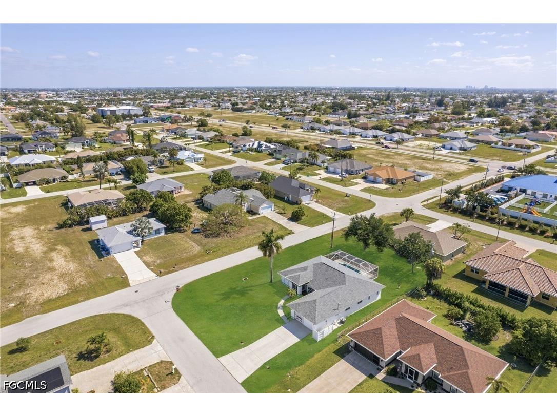 2929 SW 8th Court Cape Coral FL 33914 2026018697 image3