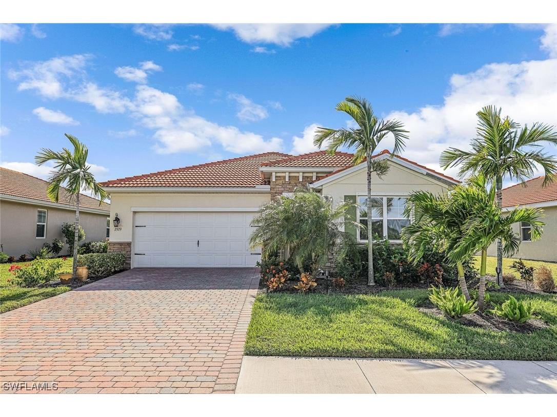 2929 Sunset Pointe Circle Cape Coral FL 33914 224000291 image1