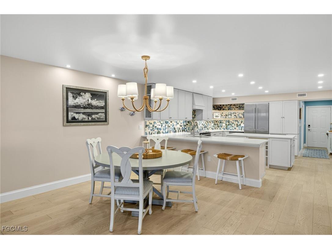 2929 W Gulf Drive #207 Sanibel FL 33957 2025002597 image11