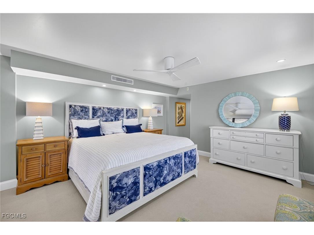 2929 W Gulf Drive #207 Sanibel FL 33957 2025002597 image20