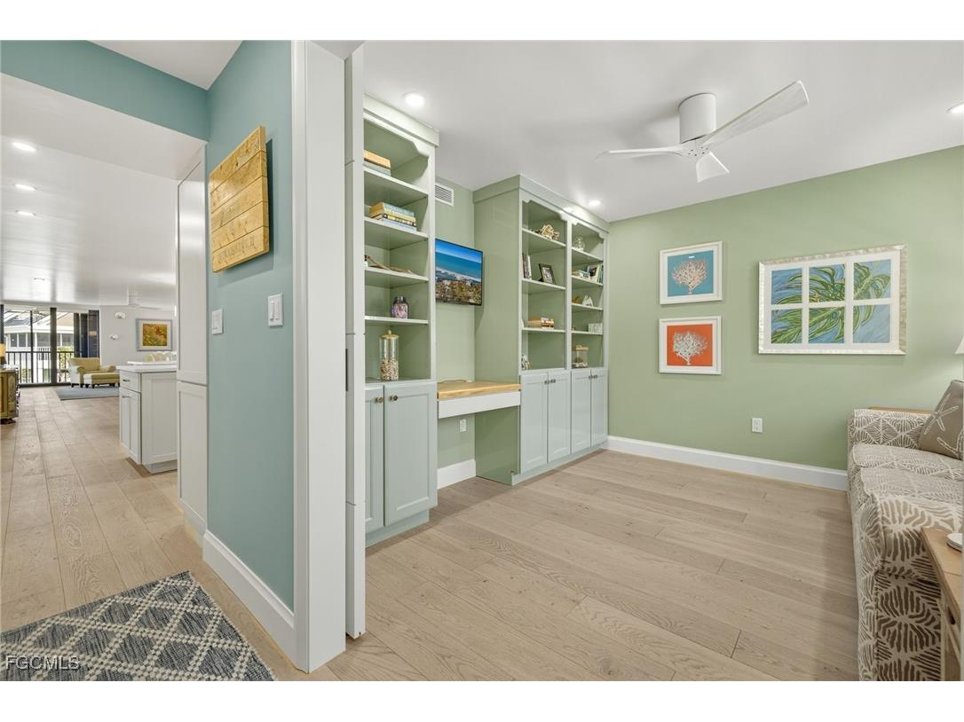 2929 W Gulf Drive #207 Sanibel FL 33957 2025002597 image29