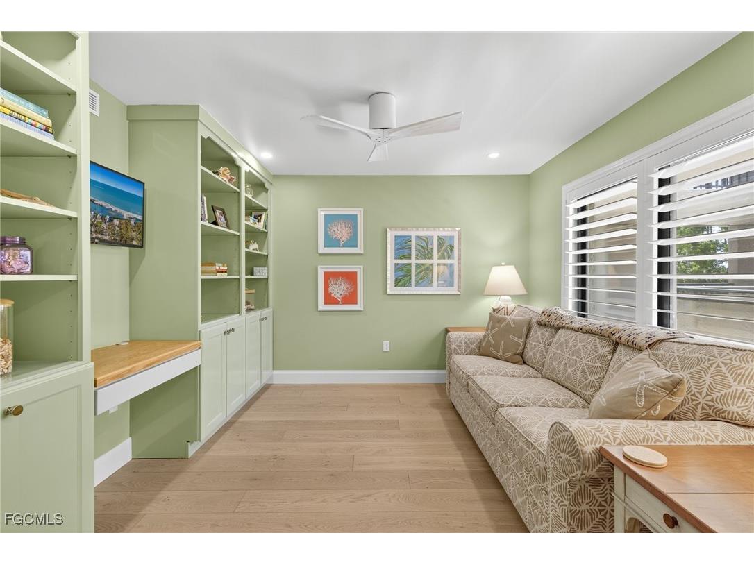 2929 W Gulf Drive #207 Sanibel FL 33957 2025002597 image30