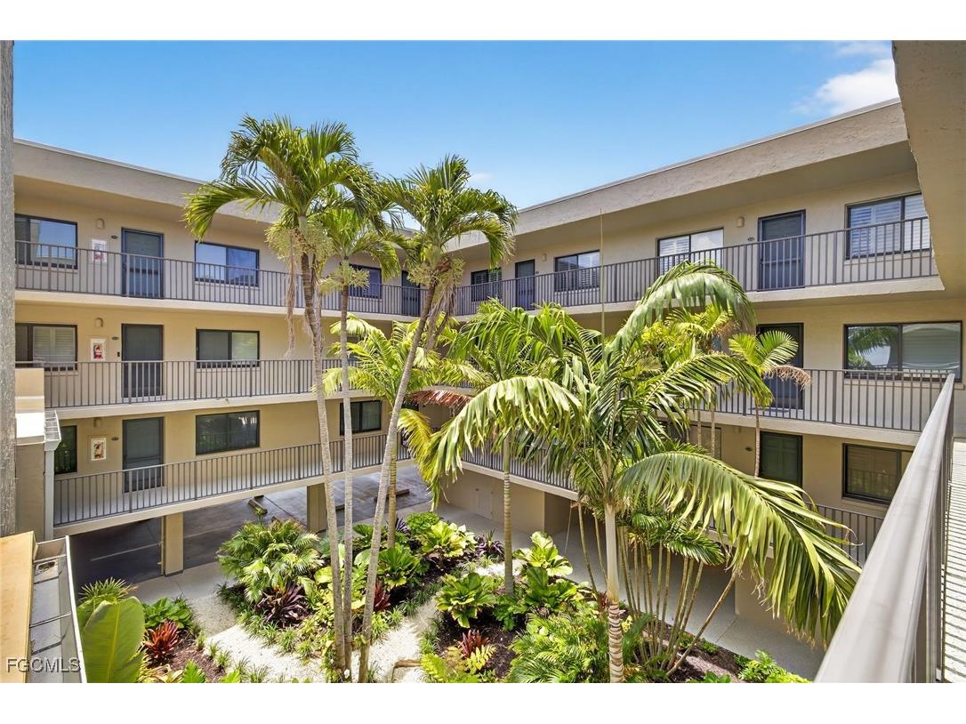 2929 W Gulf Drive #207 Sanibel FL 33957 2025002597 image31