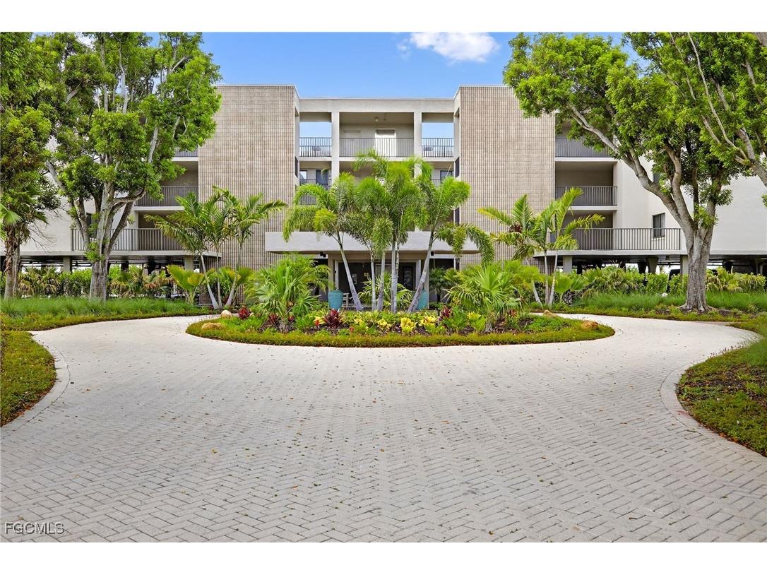 2929 W Gulf Drive #207 Sanibel FL 33957 2025002597 image34