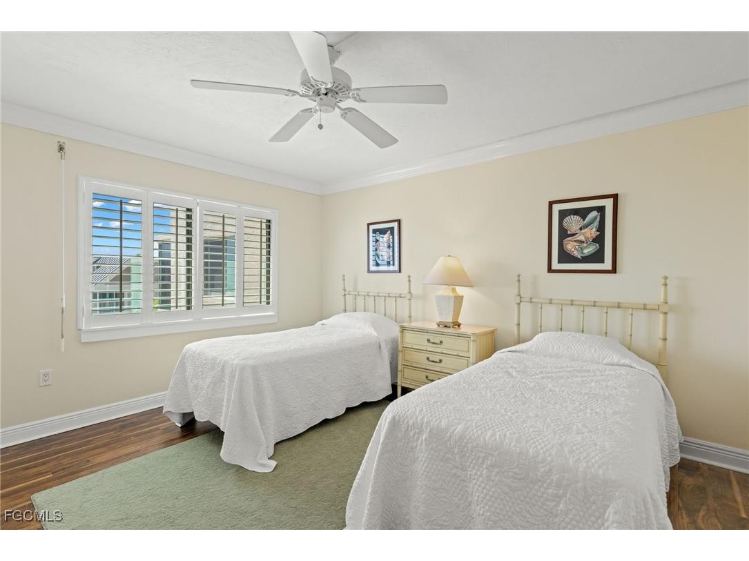 2929 W Gulf Drive #306 Sanibel FL 33957 2025019775 image23