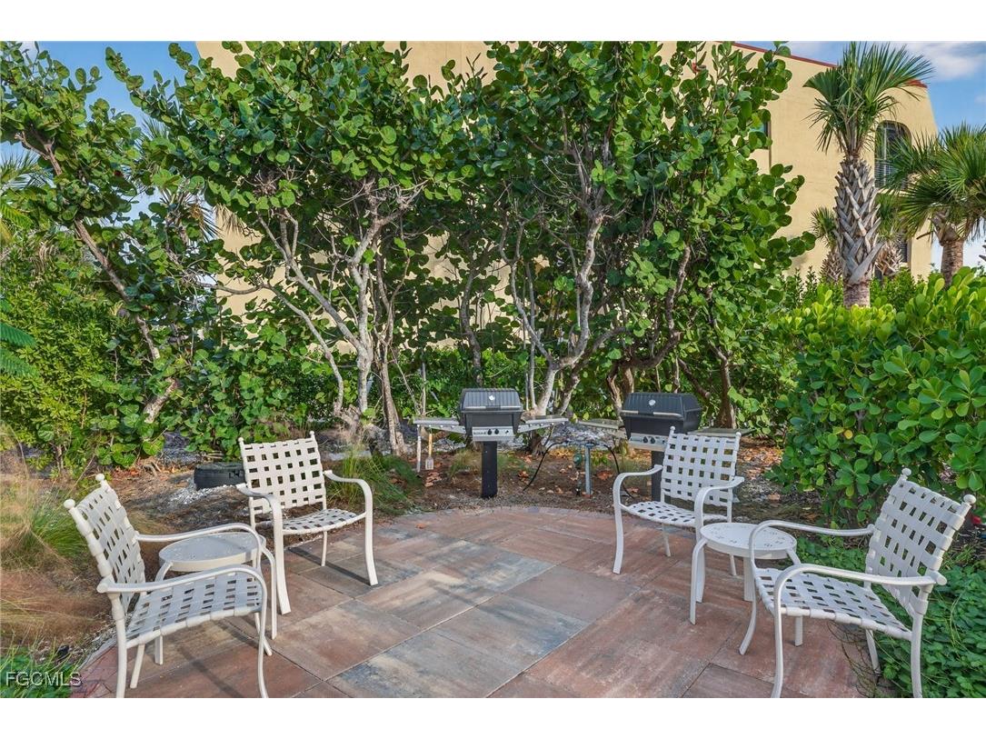 2929 W Gulf Drive #306 Sanibel FL 33957 2025019775 image38
