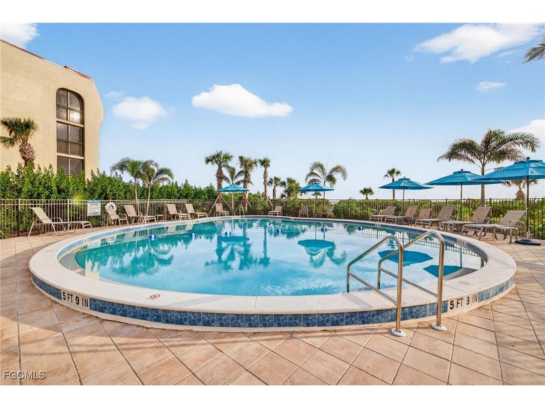 2929 W Gulf Drive #306 Sanibel FL 33957 2025019775 image39