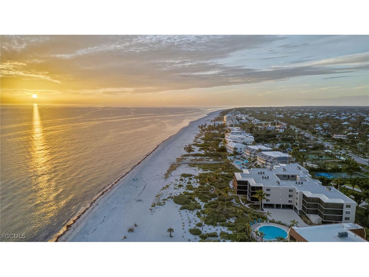 2929 W Gulf Drive #306 Sanibel FL 33957 2025019775 image40