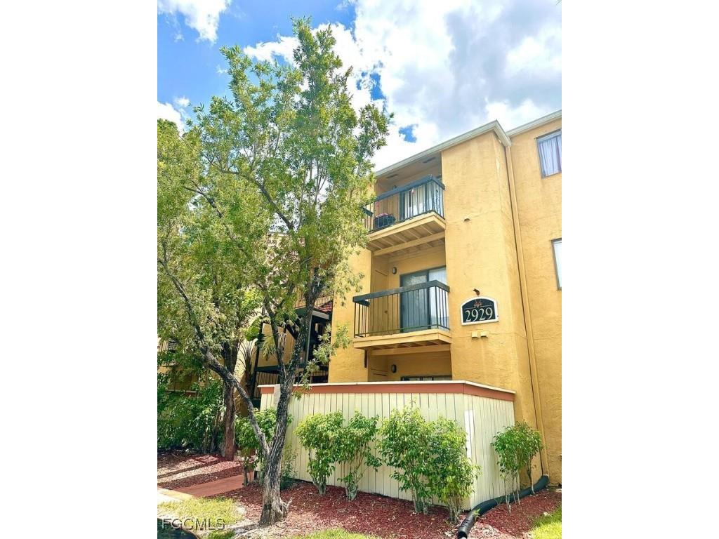 2929 Winkler Avenue #1018 Fort Myers FL 33916 225044262 image1