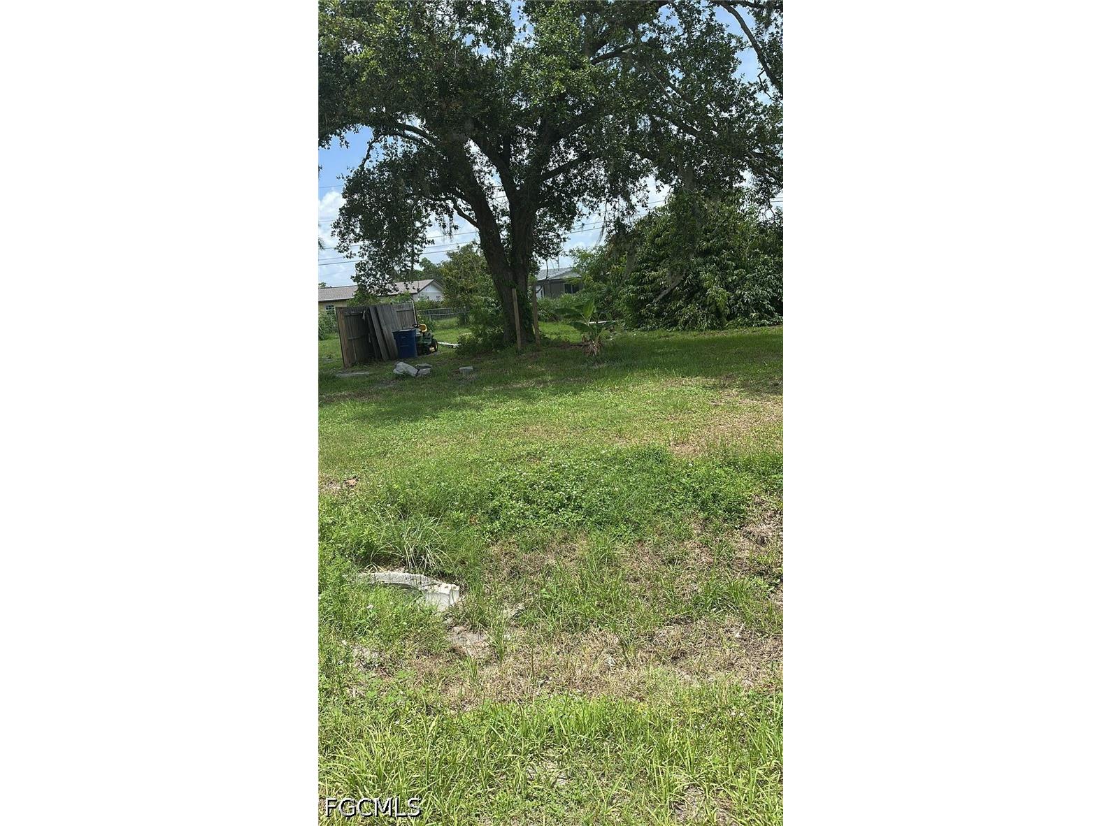 293 Byron Avenue North Fort Myers FL 33917 2026003631 image5