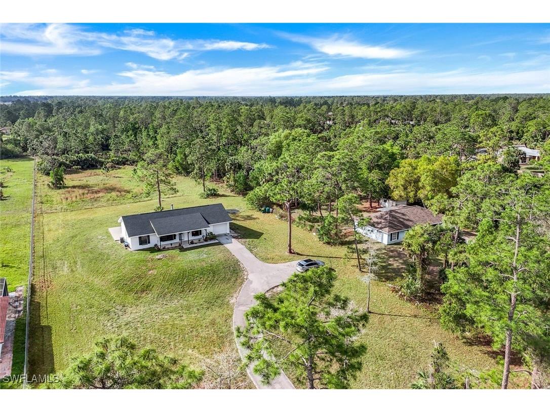 2930 6th Avenue SE Naples FL 34117 225018317 image1