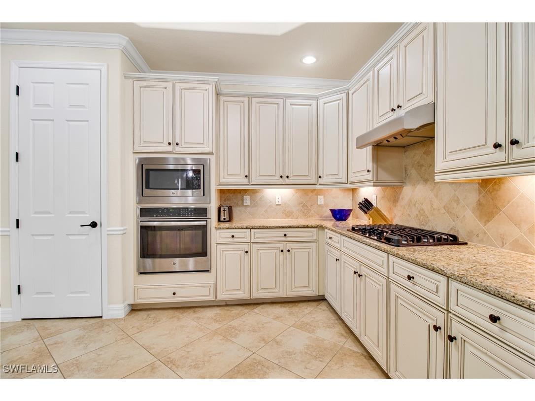 2930 Aviamar Circle Naples FL 34114 225032825 image12